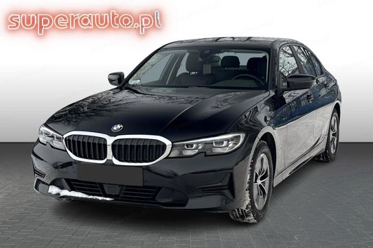 BMW Seria 3 320i