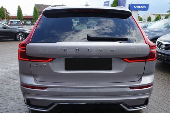 Volvo XC60 T8 Plug-In Hybrid AWD Ultra Dark