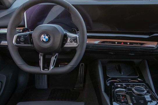 BMW Seria 5 Touring 540d xDrive M Sport