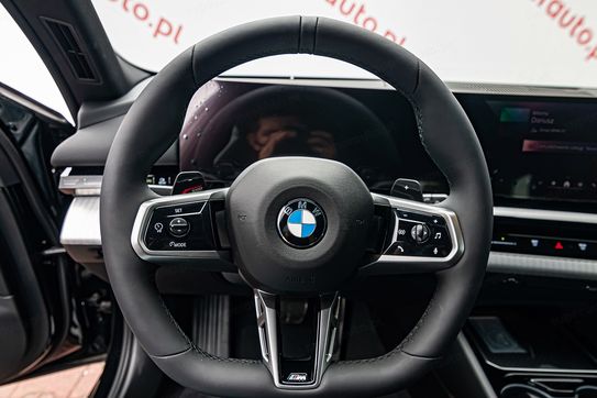 BMW Seria 5 Touring 520d xDrive M Sport