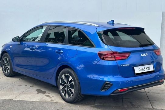 Kia Ceed 1.5 T-GDI M