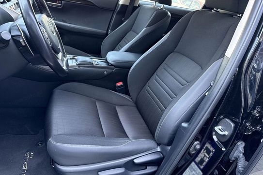 Lexus NX 450h+ Prestige AWD