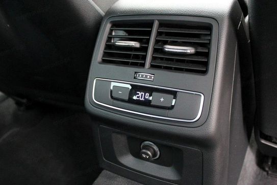 Audi A4 35 TFSI Advanced