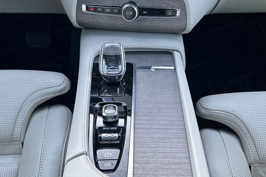 Volvo XC90 B5 D AWD Inscription 7os aut