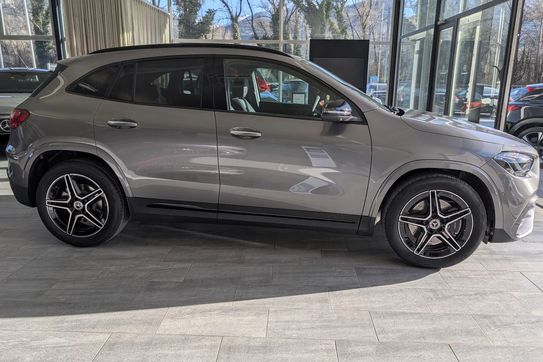 Mercedes GLA 200 AMG Line