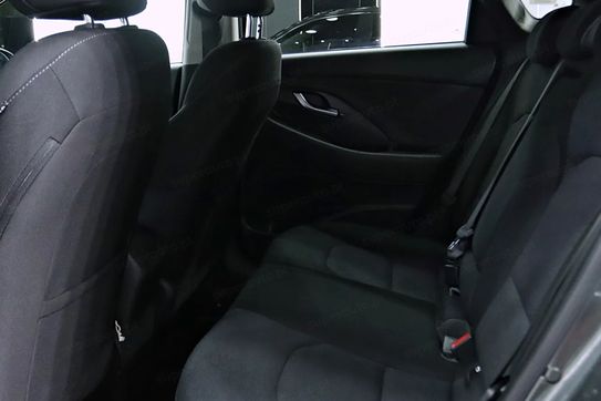 Hyundai i30 1.5 T-GDI Smart DCT