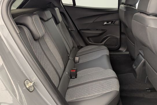 Peugeot 2008 ALLURE 1.2 PureTech