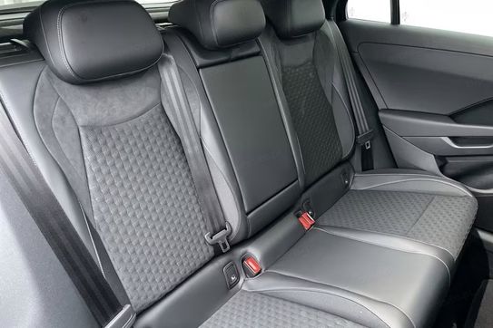 Volkswagen T-Roc R-Line 1.5 eTSI DSG