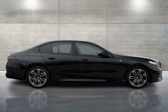 BMW Seria 5 520d xDrive M Sport