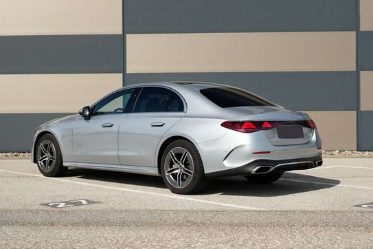 Mercedes Klasa E 220 d  4-Matic AMG
