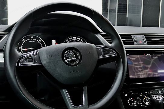 Skoda Superb 2.0 TDI Ambition DSG