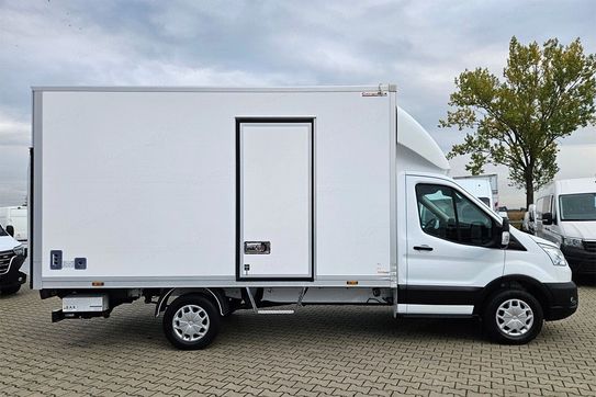 Ford Transit Kontener 8EP + Winda