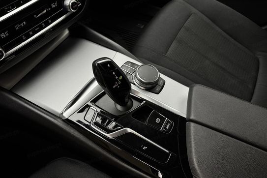 BMW Seria 5 Touring 520i