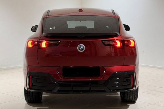 BMW iX2 eDrive20 M Sport