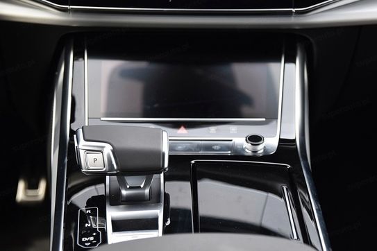 Audi Q8 50 TDI quattro