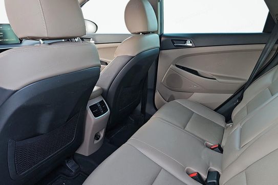 Hyundai Tucson CRDi Premium 4WD