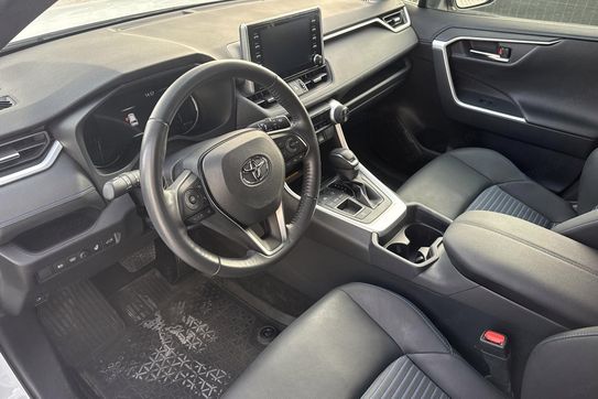 Toyota RAV4 Selection 2.5 Hybrid