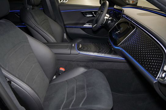 Mercedes E Klasa 220 d 4-Matic AMG