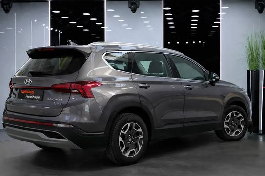 Hyundai Santa Fe 1.6 T-GDI HEV Smart 4WD