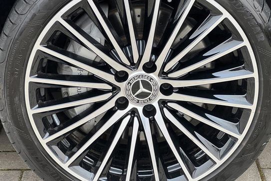 Mercedes Klasa C 300 d 4-Matic AMG