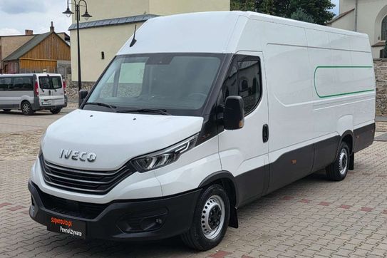 Iveco Daily 35S18 L4H2
