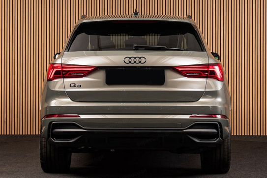 Audi Q3 35 TFSI S line