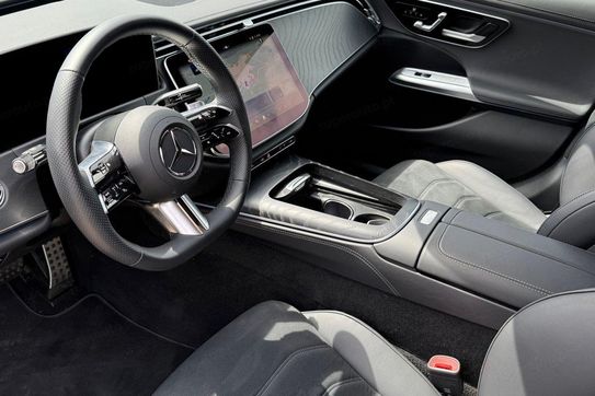 Mercedes E Klasa 220 d  4-Matic AMG