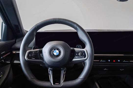 BMW Seria 5 520d M Sport