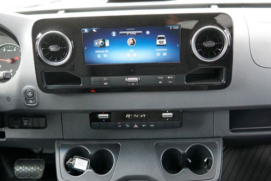 Mercedes Sprinter 517 CDI PRO Długi 9G-Tronic Kontener