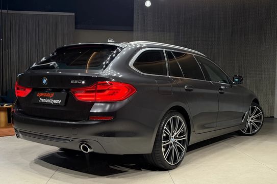 BMW Seria 5 520D Luxury Line