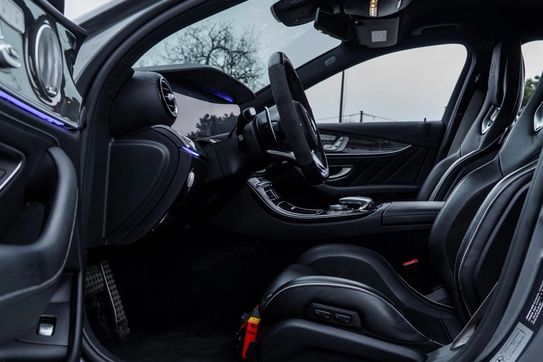 Mercedes Klasa E Amg 63 s 4-Maticplus