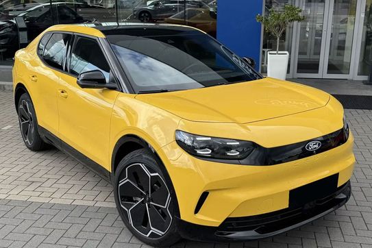 Ford Capri Premium AWD 79 kWh