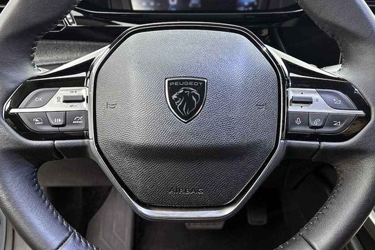 Peugeot 408 Allure e-DCS 1.2 mHEV