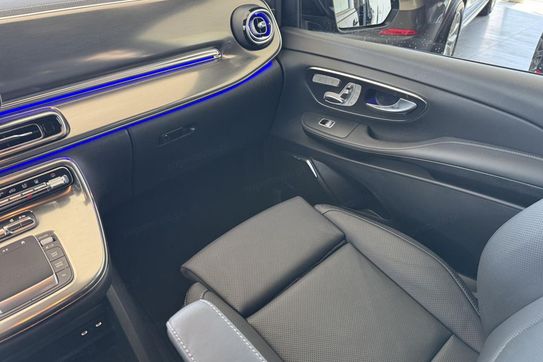 Mercedes V Klasa 300 d 4-Matic 9G-Tronic Exclusive ekstradługi