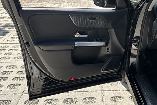 Mercedes GLB 200