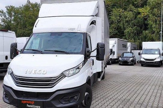 Iveco Daily 70C18 Zabudowa + Tył spanie