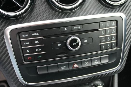 Mercedes GLA 180