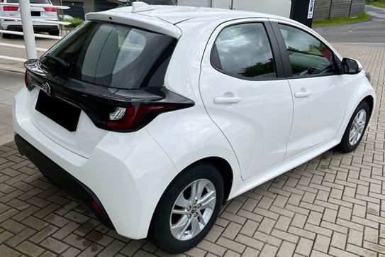 Toyota Yaris Comfort 1.5 Hybrid