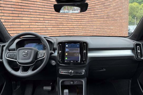 Volvo XC40 B3 Plus Dark