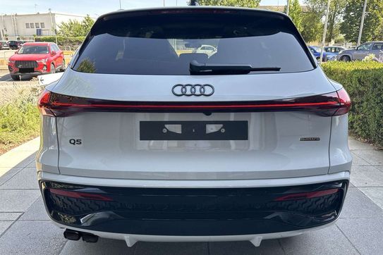 Audi Q5 TDI quattro S line