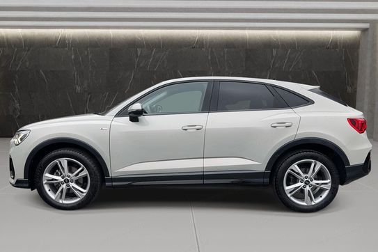 Audi Q3 35 TFSI mHEV S-Line S tronic