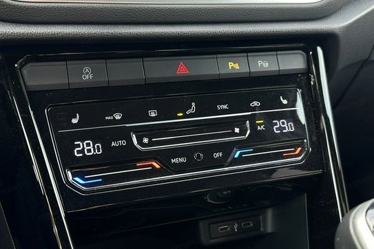 Volkswagen T-Roc 1.5 TSI R-Line