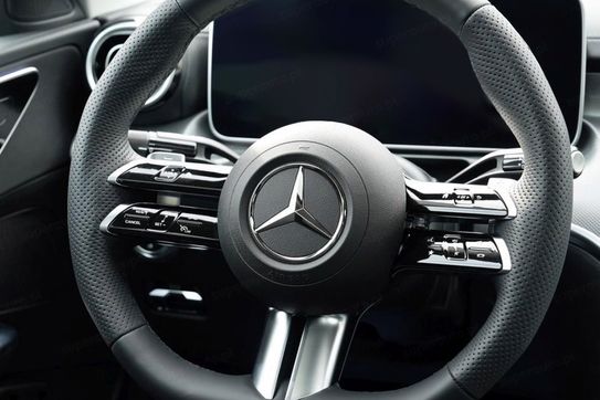 Mercedes Klasa C 200 d  AMG