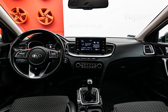 Kia Ceed 1.6 CRDi SCR L