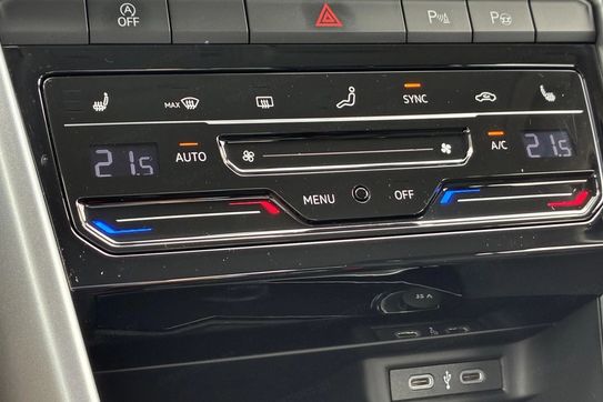 Volkswagen T-Roc 1.5 TSI Life Plus