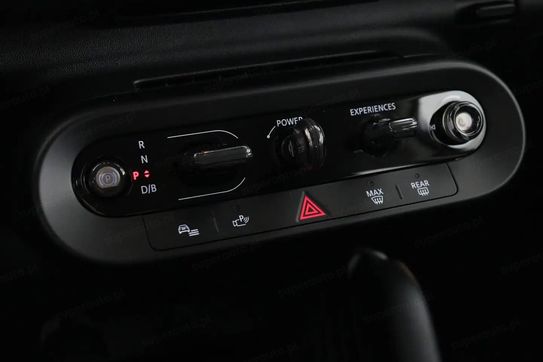 Mini Mini Cooper SE Linia Essential