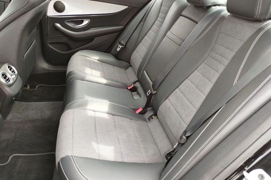 Mercedes Klasa E 220 d Avantgarde