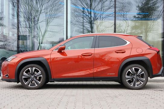 Lexus UX 250h Business Edition 2WD