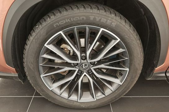 Lexus NX 350h Omotenashi 2.5 Hybrid AWD