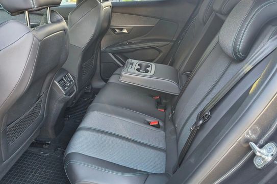 Peugeot 3008 1.2 PureTech Allure S&S EAT8